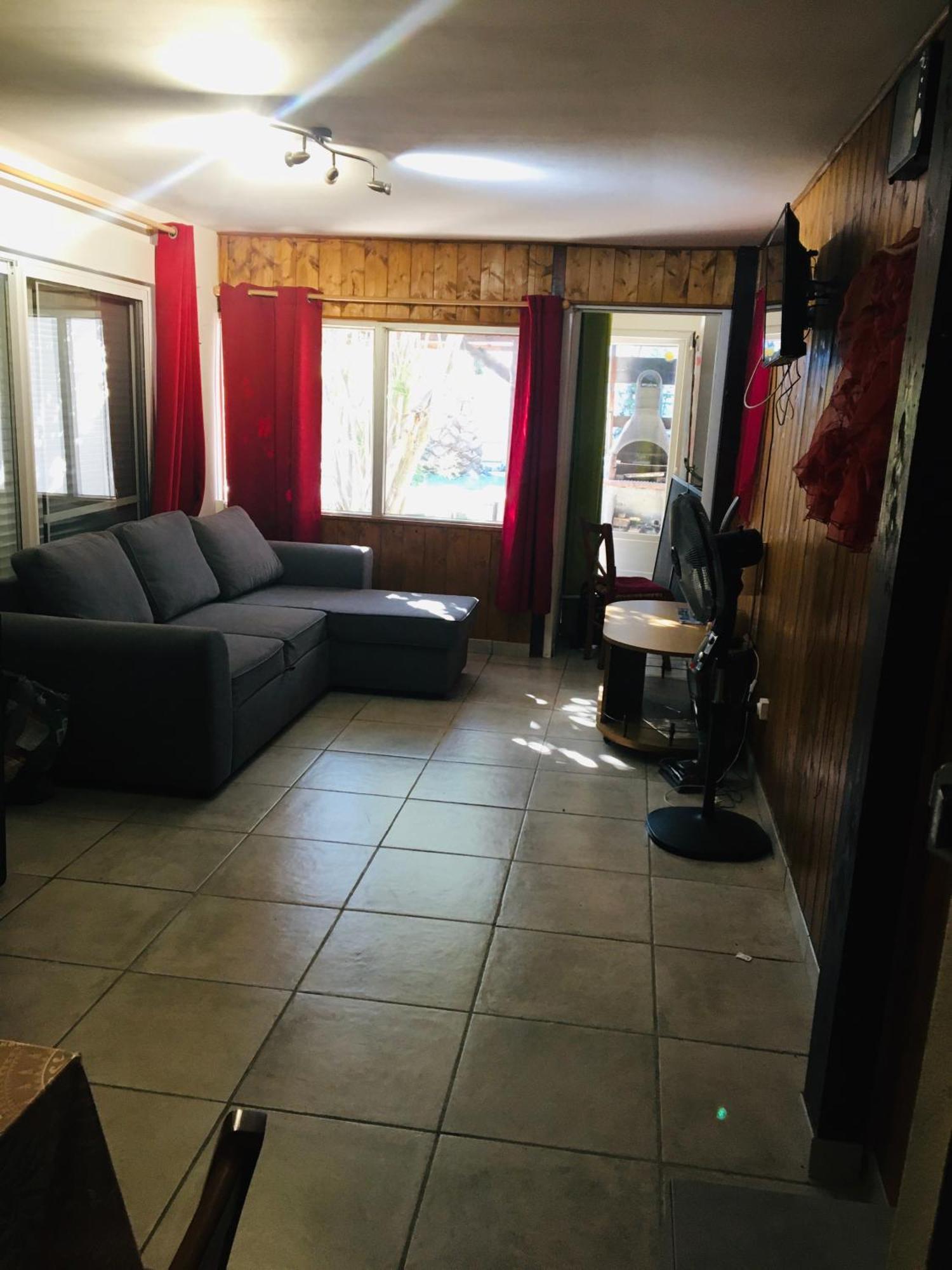 Maison De Holiday home Serignan
